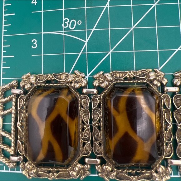 Vintage Animal Print Chunky Bracelet Lucite Brown Gold Cabochons Gold Tone  READ - Picture 4 of 11
